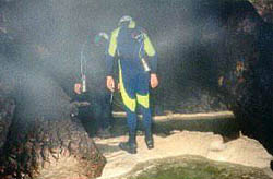 Interior cueva de los Chorros