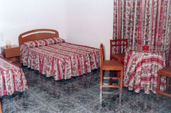 Amplias habitaciones