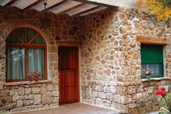 Casa rural de arquitectura tradicional 